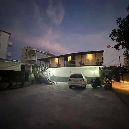 Nina'S Guesthouse Ksamil * クサミル